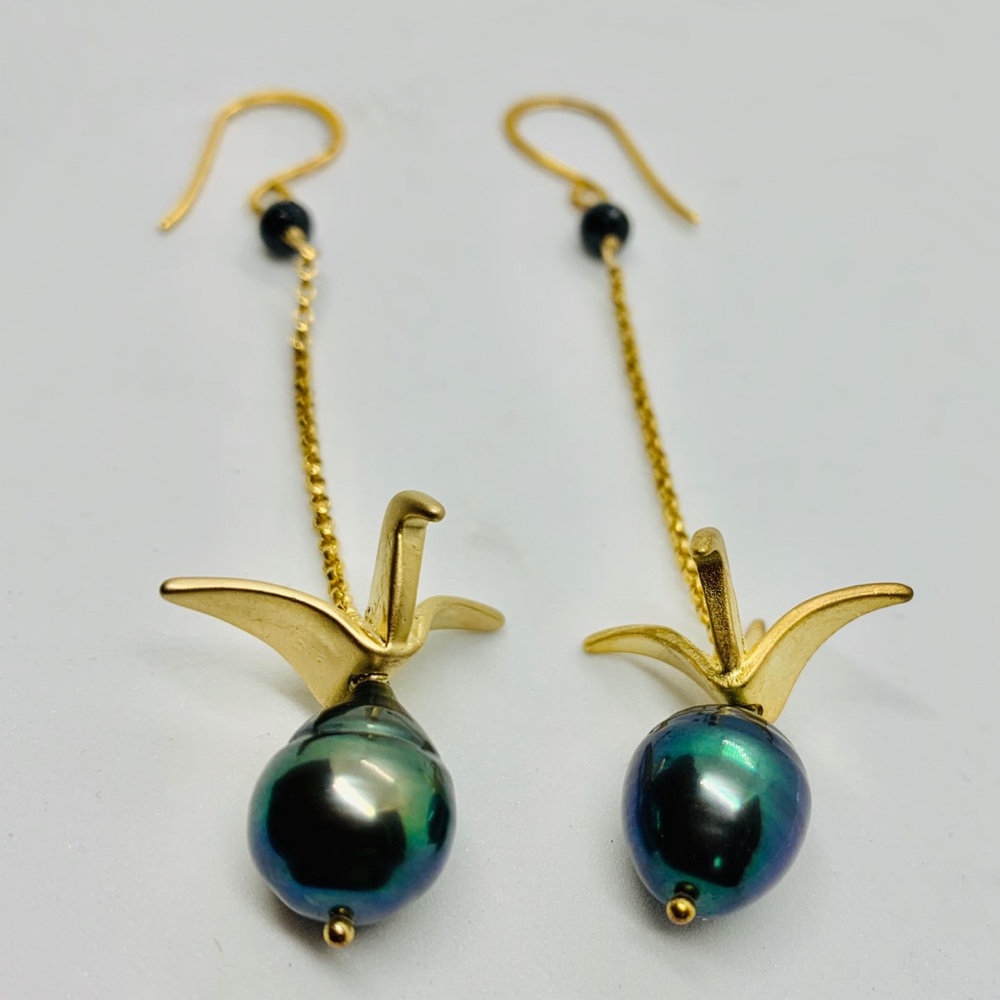 Gray Tahitian Pearl “Origami” Crane Bird Earrings